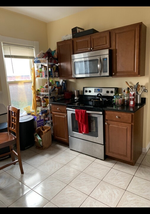 121 Liberty Rd, Unit 1 in Somerville, MA - Building Photo