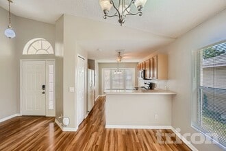 647 Whitetail Loop in Apopka, FL - Foto de edificio - Building Photo