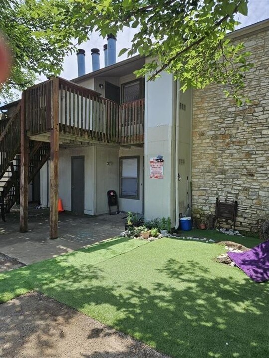 2309 Rachael Ct in Austin, TX - Building Photo