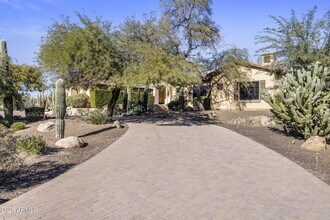 9222 E Rimrock Dr in Scottsdale, AZ - Building Photo - Building Photo