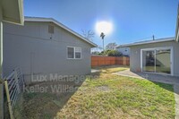 2133 W Morten Ave photo'