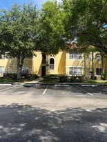 12950 Vista Isles Dr in Sunrise, FL - Building Photo