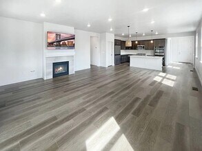 5457 S Polaris Ave in Meridian, ID - Building Photo - Building Photo