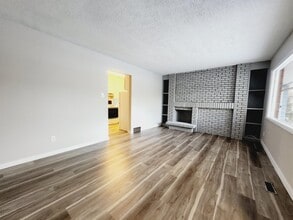 10230-10150 150 St NW in Edmonton, AB - Building Photo - Building Photo