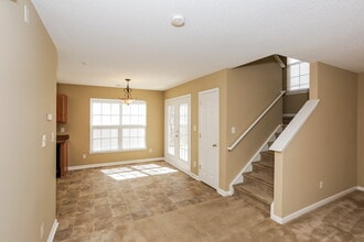 14327 O'Casey Ln in Charlotte, NC - Foto de edificio - Building Photo