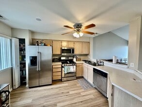 874 S Addison Ave in Lombard, IL - Building Photo - Building Photo