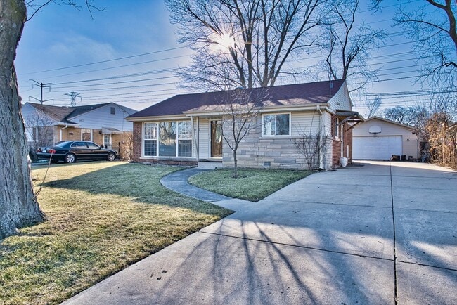 7014 Kilbourn Ave in Lincolnwood, IL - Building Photo - Building Photo