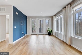 1669 Bandit Loop in Reston, VA - Building Photo - Building Photo