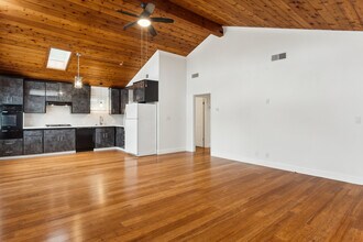 4708 Orion Ave, Unit #1 in Sherman Oaks, CA - Building Photo - Building Photo