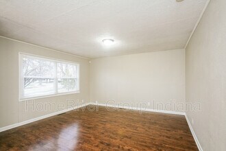 7373 Twin Beech Dr in Lawrence, IN - Building Photo - Building Photo