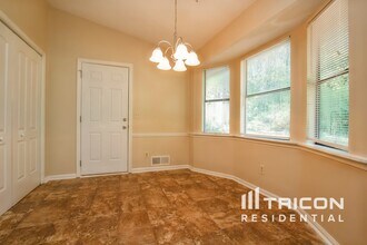 4063 Tanglewood Rd in Snellville, GA - Building Photo - Building Photo