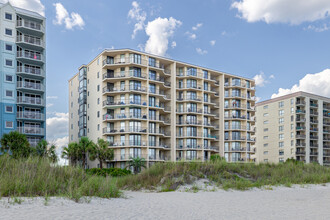 The Summit in North Myrtle Beach, SC - Building Photo - Building Photo