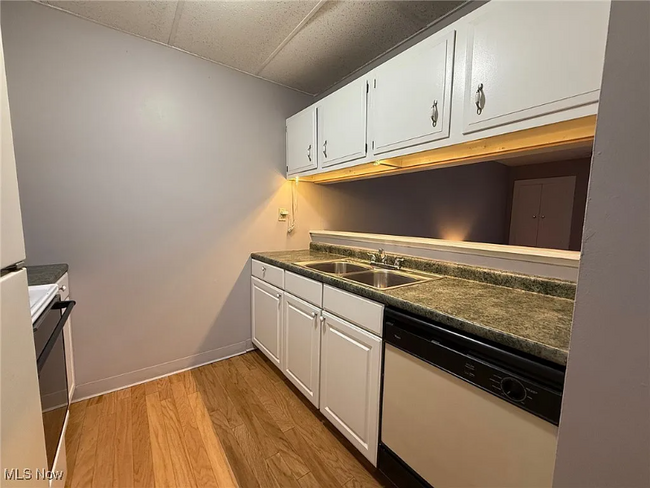 property at 38365 North Ln