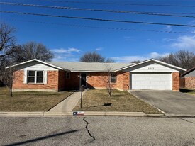 1312 Sherry Ln in Early, TX - Building Photo