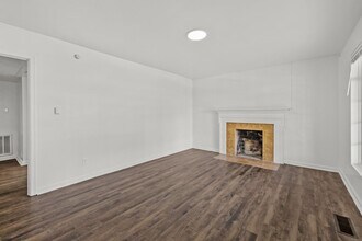 2124 47th St Ensley in Birmingham, AL - Building Photo - Building Photo