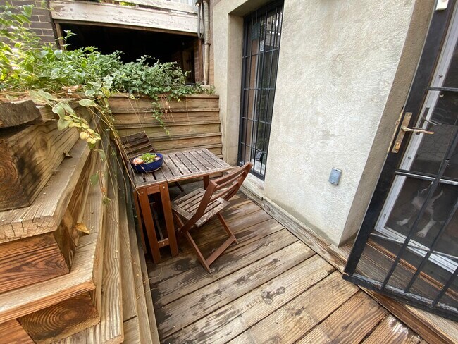 1481 Harvard St NW in Washington, DC - Building Photo - Building Photo