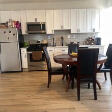 530 S Salford St in Philadelphia, PA - Building Photo - Building Photo