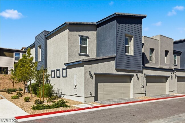6913 Stafford Hl St in Las Vegas, NV - Building Photo - Building Photo