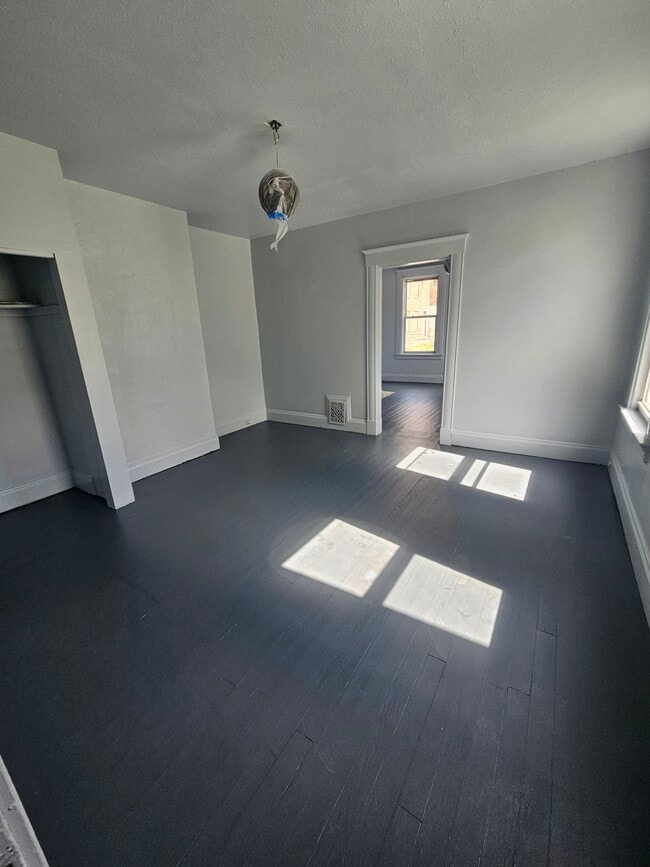 703 Sedam St in Cincinnati, OH - Building Photo - Building Photo