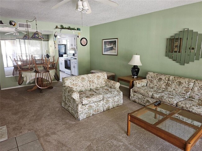 7701 Starkey Rd in Seminole, FL - Building Photo - Building Photo