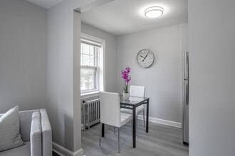 Ath Dara Apartments in Lansdowne, PA - Foto de edificio - Interior Photo