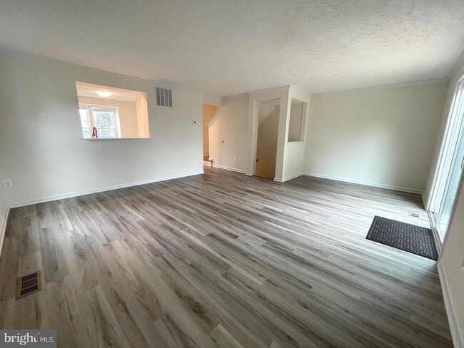 15107 Arum Pl in Woodbridge, VA - Building Photo - Building Photo
