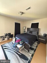 2400 W Thompson St in Philadelphia, PA - Building Photo - Building Photo