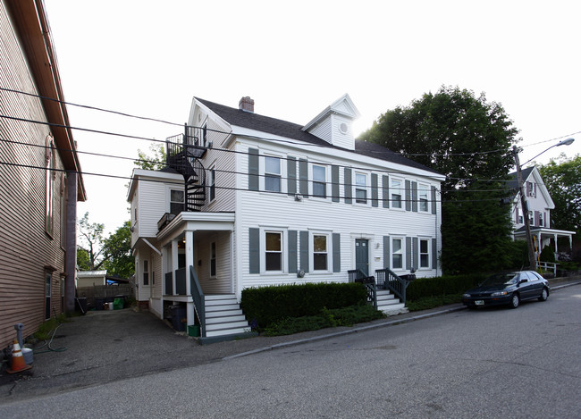 31 Pearl St in Portsmouth, NH - Foto de edificio - Building Photo