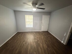 3604-3606 Laughton St in Fort Worth, TX - Building Photo - Building Photo