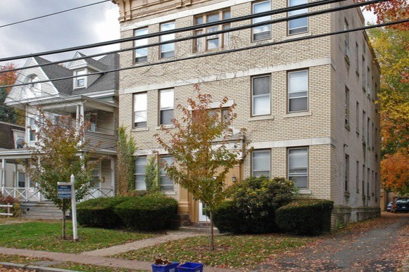 33 Sherman St in Hartford, CT - Building Photo - Building Photo