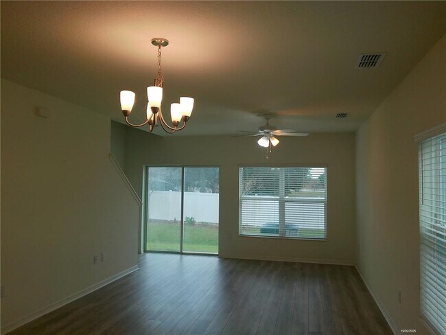 1320 Mirabella Cir in Davenport, FL - Building Photo - Building Photo