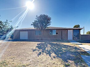 14801 N 29th Dr in Phoenix, AZ - Building Photo - Building Photo