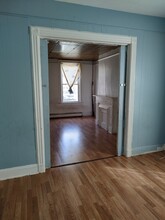 251 Halladay St in Jersey City, NJ - Building Photo - Building Photo