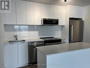 1655 Carling Ave in Ottawa, ON - Building Photo - Building Photo