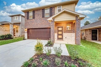 18484 Sunrise Maple Dr in Montgomery, TX - Building Photo - Building Photo