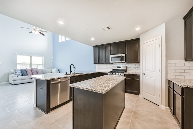 property at 2731 Bergen Bay Ln