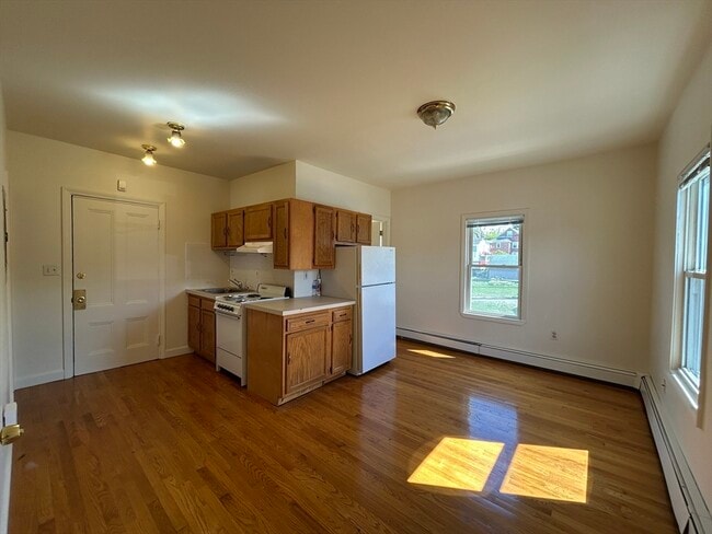 property at 11 Snow St
