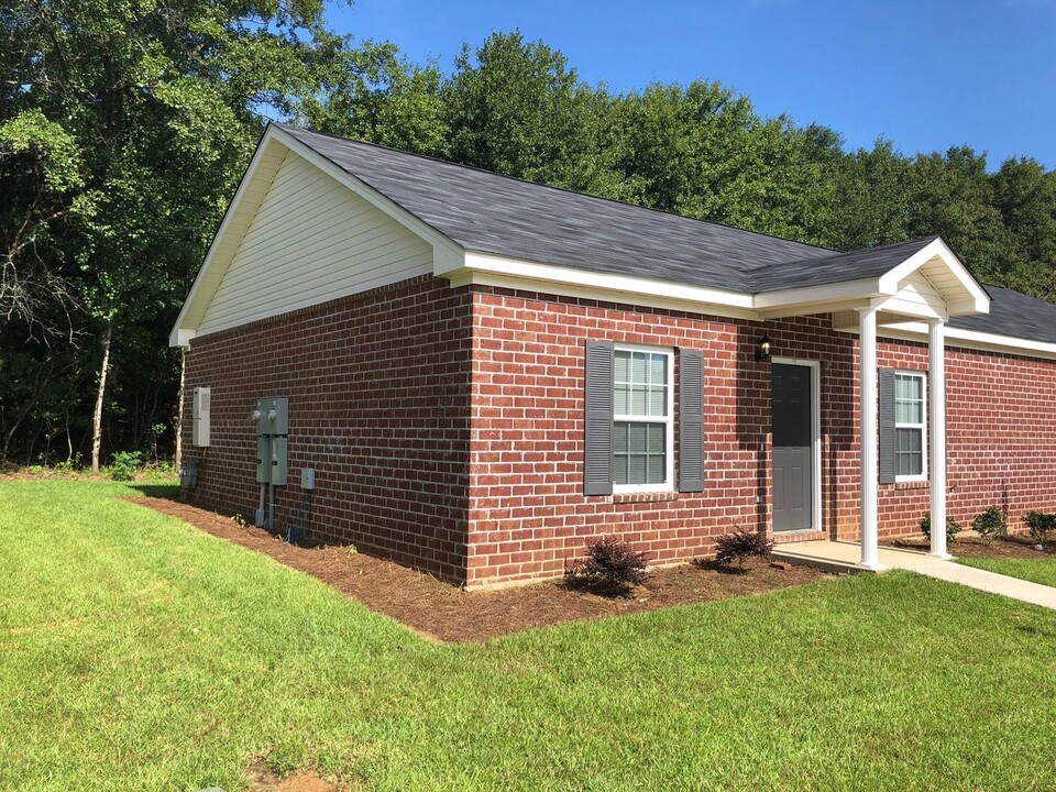 206 BoniLane Dr in Statesboro, GA - Foto de edificio