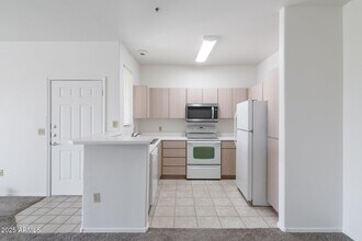 1100 N Priest Dr in Chandler, AZ - Building Photo - Building Photo