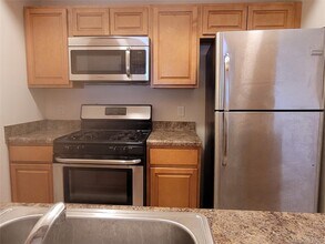 260 Ruth Ct in Middletown, NY - Building Photo - Building Photo