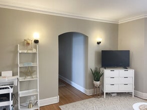 1919 Grove Ave in Berwyn, IL - Building Photo - Building Photo