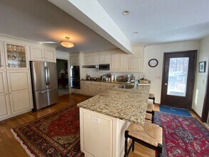 4 Scenic Dr in Portland, CT - Building Photo - Building Photo