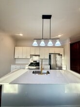 39 E Clifton Ave in Cincinnati, OH - Building Photo - Building Photo