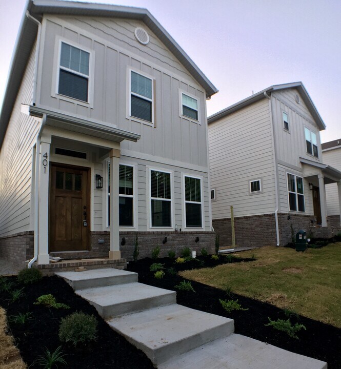 401 S Hill Ave in Fayetteville, AR - Building Photo