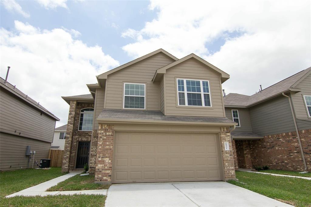 18551 Queesborough Creek Rd in Katy, TX - Foto de edificio