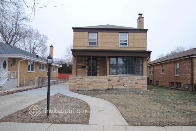 property at 9147 S Richmond Ave
