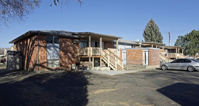 1839-1849 Terry St in Longmont, CO - Foto de edificio - Building Photo