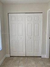 643 Vista Isles Dr in Plantation, FL - Building Photo - Building Photo