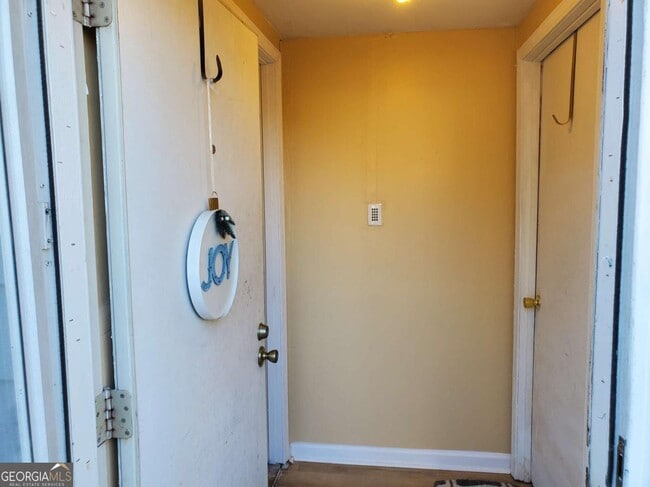 property at 2549 Dogwood Hills Ct