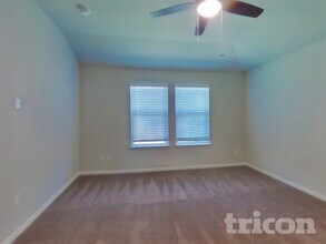 13507 Emerson Wy in Saint Hedwig, TX - Building Photo - Building Photo